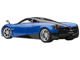 Pagani huayra metallic blue with black top and silver wheels 1/12 model car by autoart