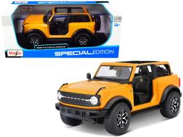 2021 ford bronco badlands orange metallic "special edition" 1/18 diecast model car by maisto